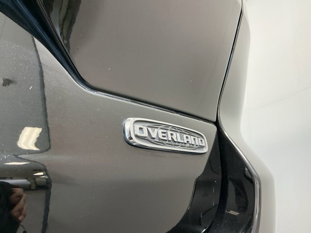 Used 2022 Jeep Grand Cherokee Overland image 30