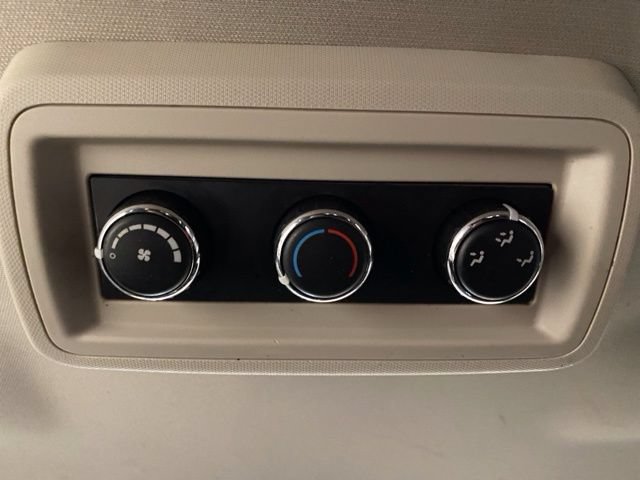 Used 2015 Dodge Journey American Value Package w/ Flexible Seating Group FWD image 30