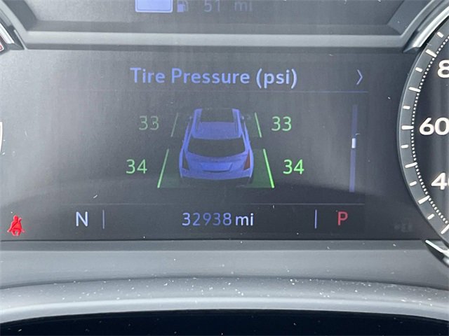 Certified 2022 Cadillac XT5 Premium Luxury w/ LPO, Floor Liner Package image 20