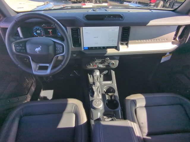 New 2025 Ford Bronco Outer Banks AWD/4WD image 16