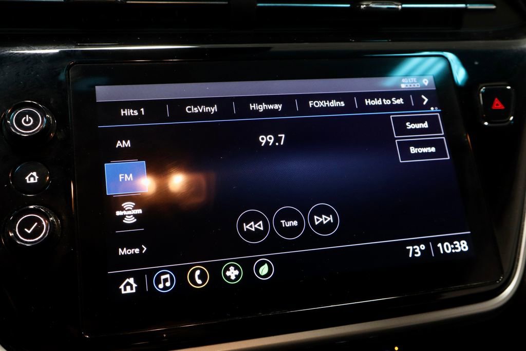 Used 2022 Chevrolet Bolt LT FWD image 3