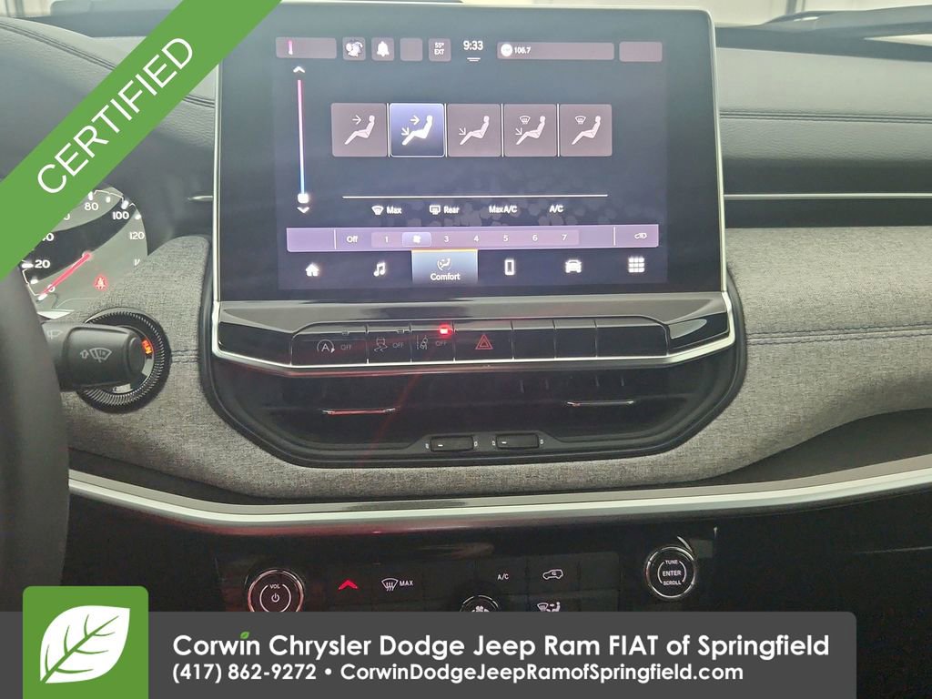 Used 2024 Jeep Compass Latitude image 26