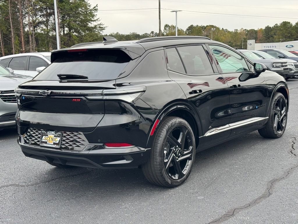 New 2026 Chevrolet Equinox EV RS image 3
