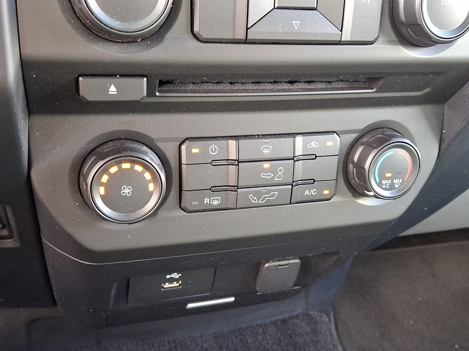 Certified 2018 Ford F150 XL w/ Equipment Group 101A Mid RWD image 19