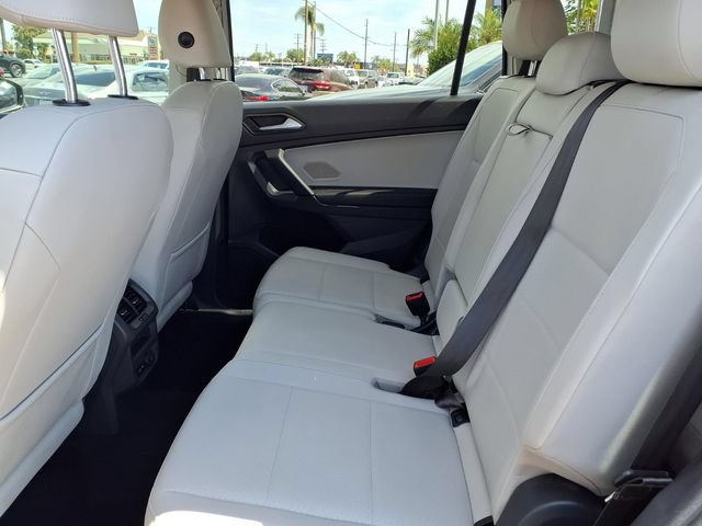 Used 2019 Volkswagen Tiguan SE FWD image 22