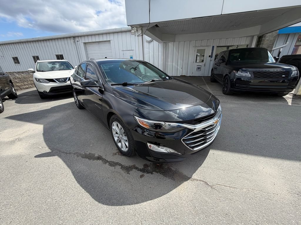 Used 2025 Chevrolet Malibu LT image 7