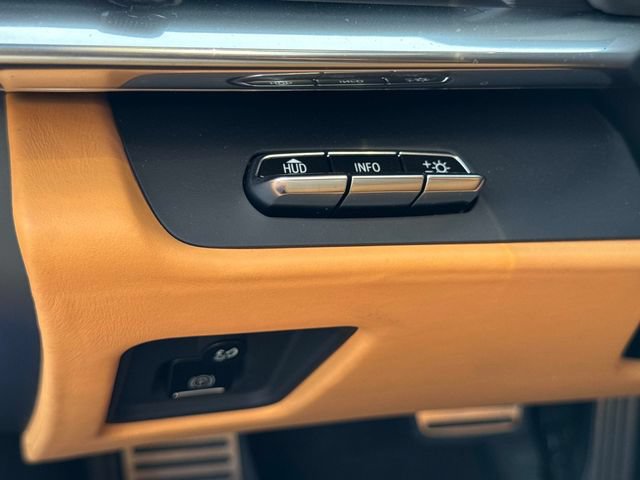 Used 2020 Chevrolet Corvette Stingray Premium Cpe w/ 3LT Preferred Equipment Group RWD image 27