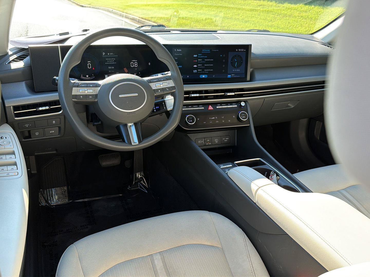 Used 2025 Hyundai Sonata SEL FWD image 17