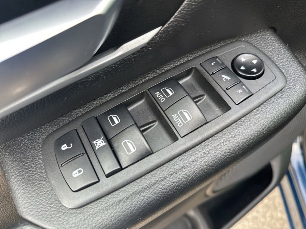 Used 2022 RAM 1500 Big Horn image 15