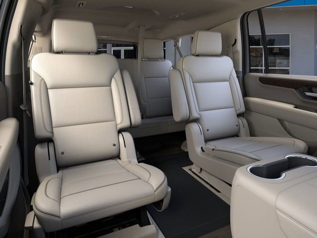 New 2026 GMC Yukon XL Denali w/ Denali Reserve Package image 17