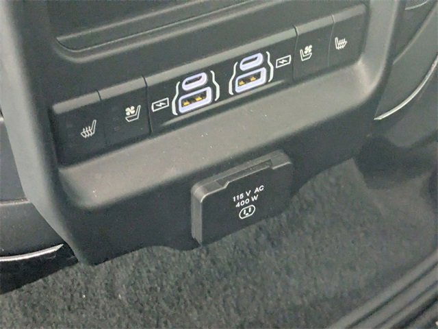 Used 2024 RAM 1500 Limited w/ Body Color Bumper Group image 27