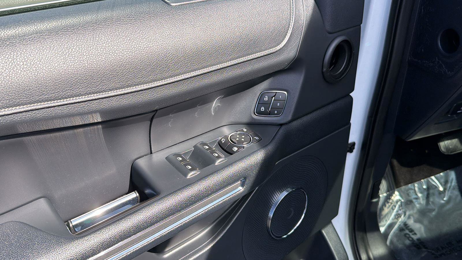 Used 2022 Ford Expedition Max XLT AWD/4WD image 16