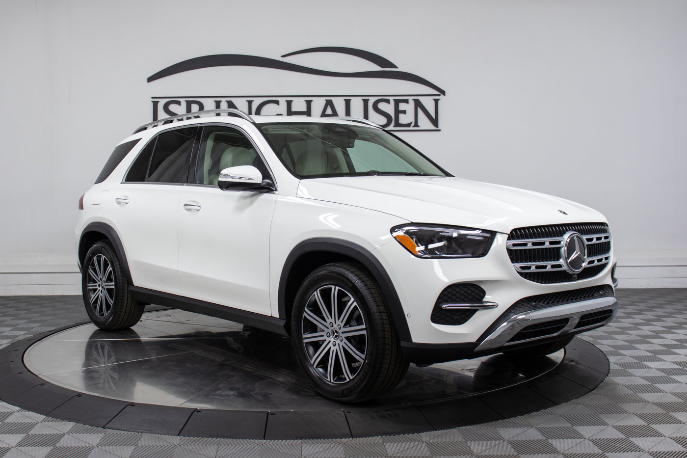 Used 2025 Mercedes-Benz GLE 350 4MATIC image 3