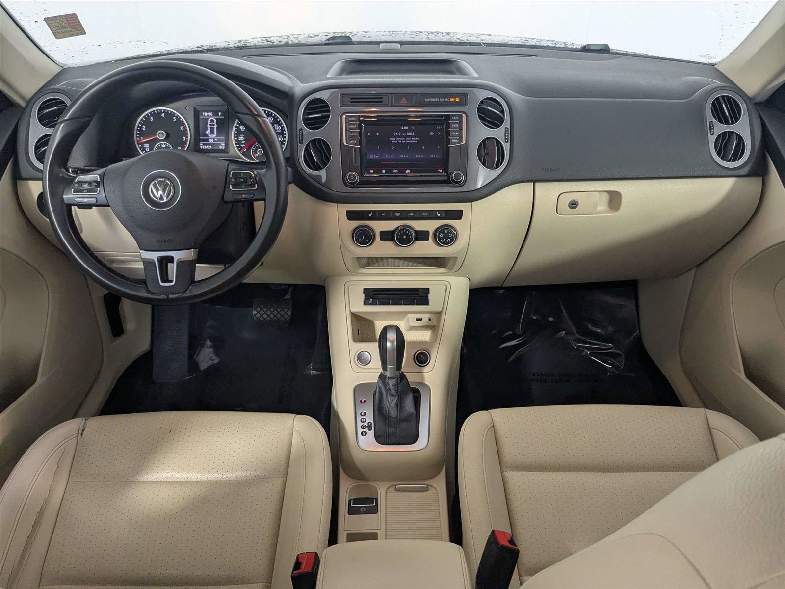 Used 2017 Volkswagen Tiguan S image 31