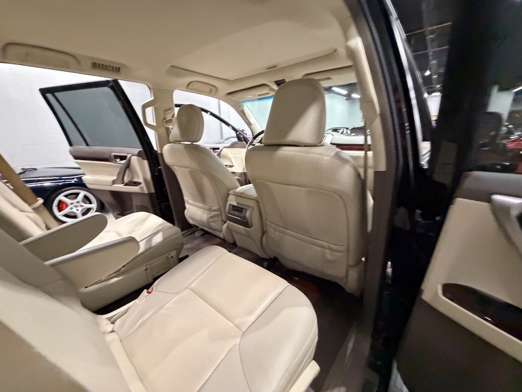Used 2017 Lexus GX 460 Premium AWD/4WD image 27