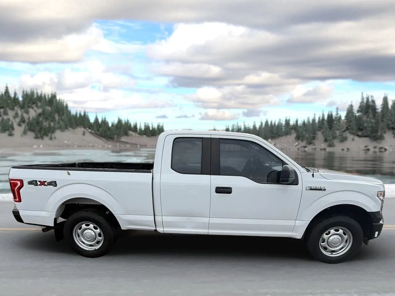 Used 2017 Ford F150 XL w/ XL Power Equipment Group AWD/4WD image 2