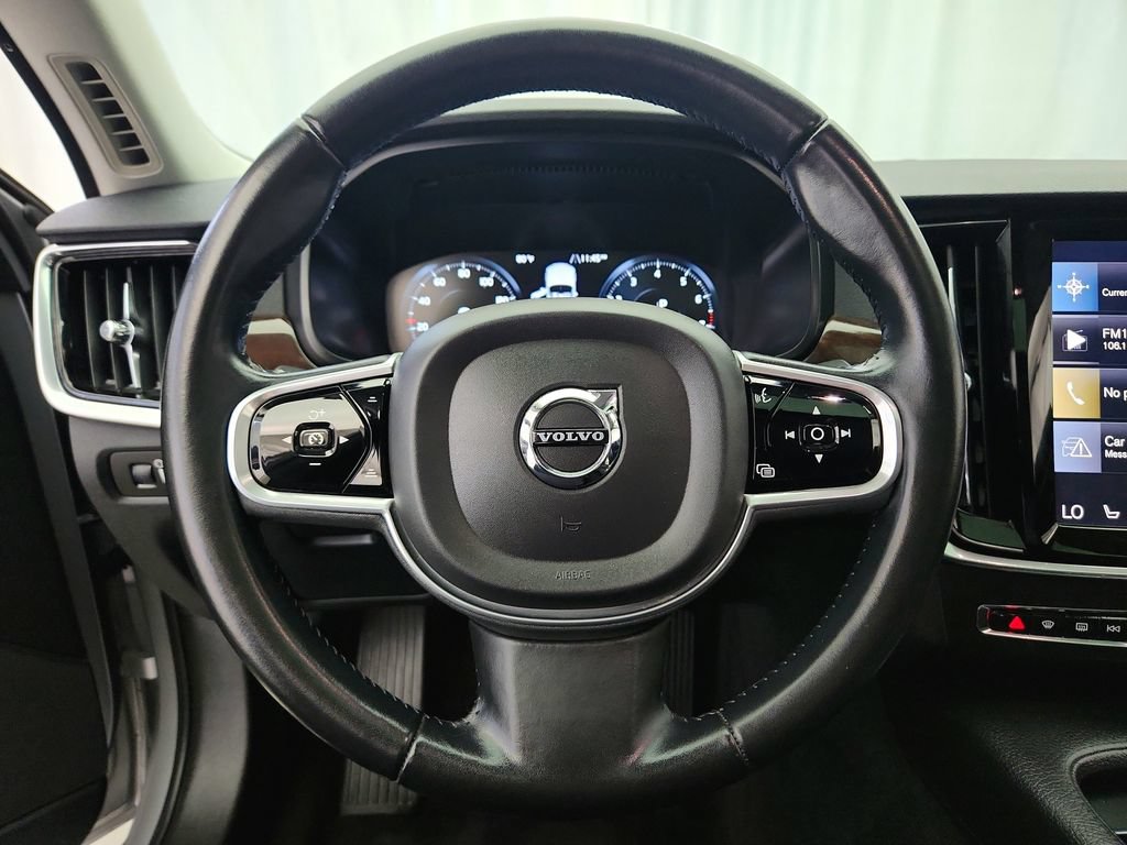 Used 2017 Volvo S90 T6 Momentum w/ Vision Package AWD/4WD image 14