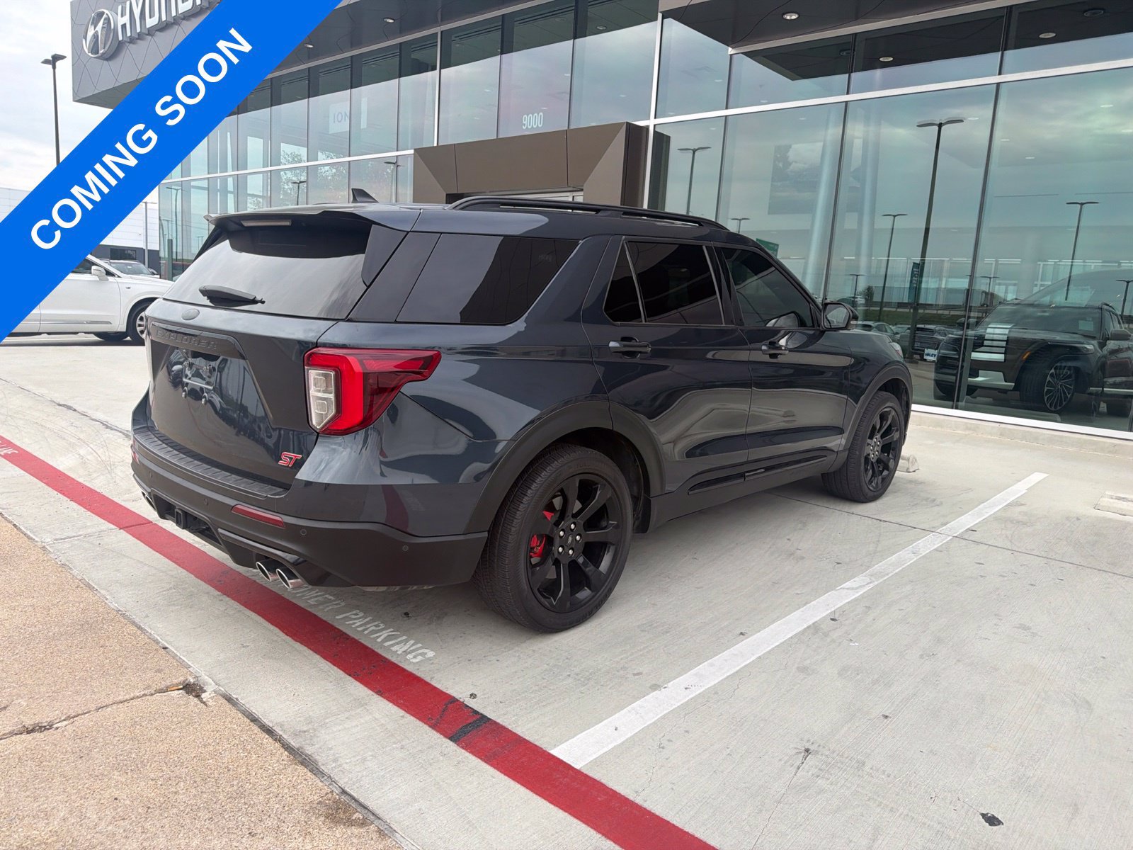 Used 2022 Ford Explorer ST w/ Equipment Group 401A RWD image 5