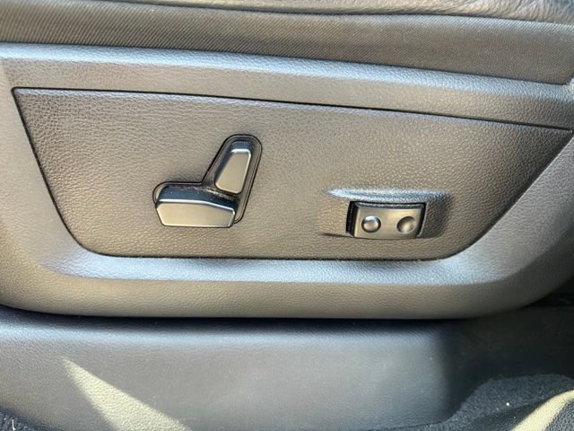 Used 2020 RAM 2500 Limited AWD/4WD image 18