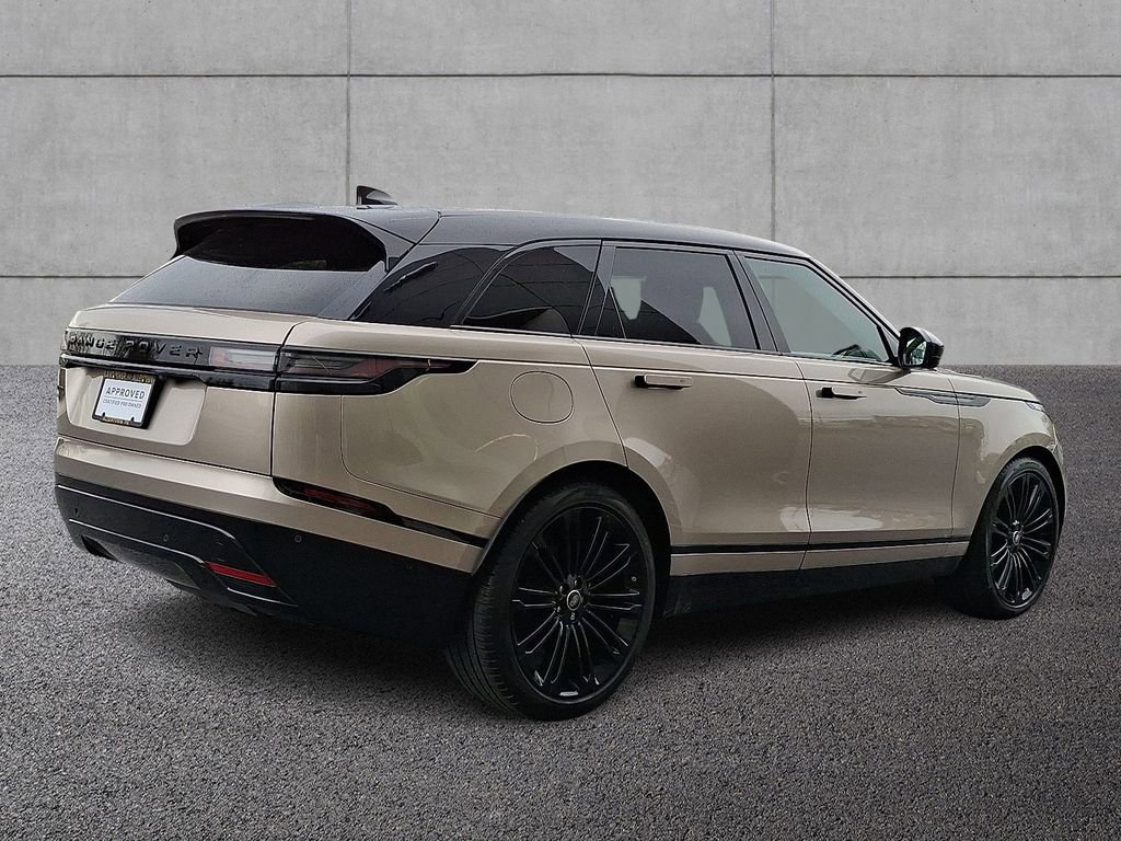 Certified 2026 Land Rover Range Rover Velar Dynamic SE AWD/4WD image 4
