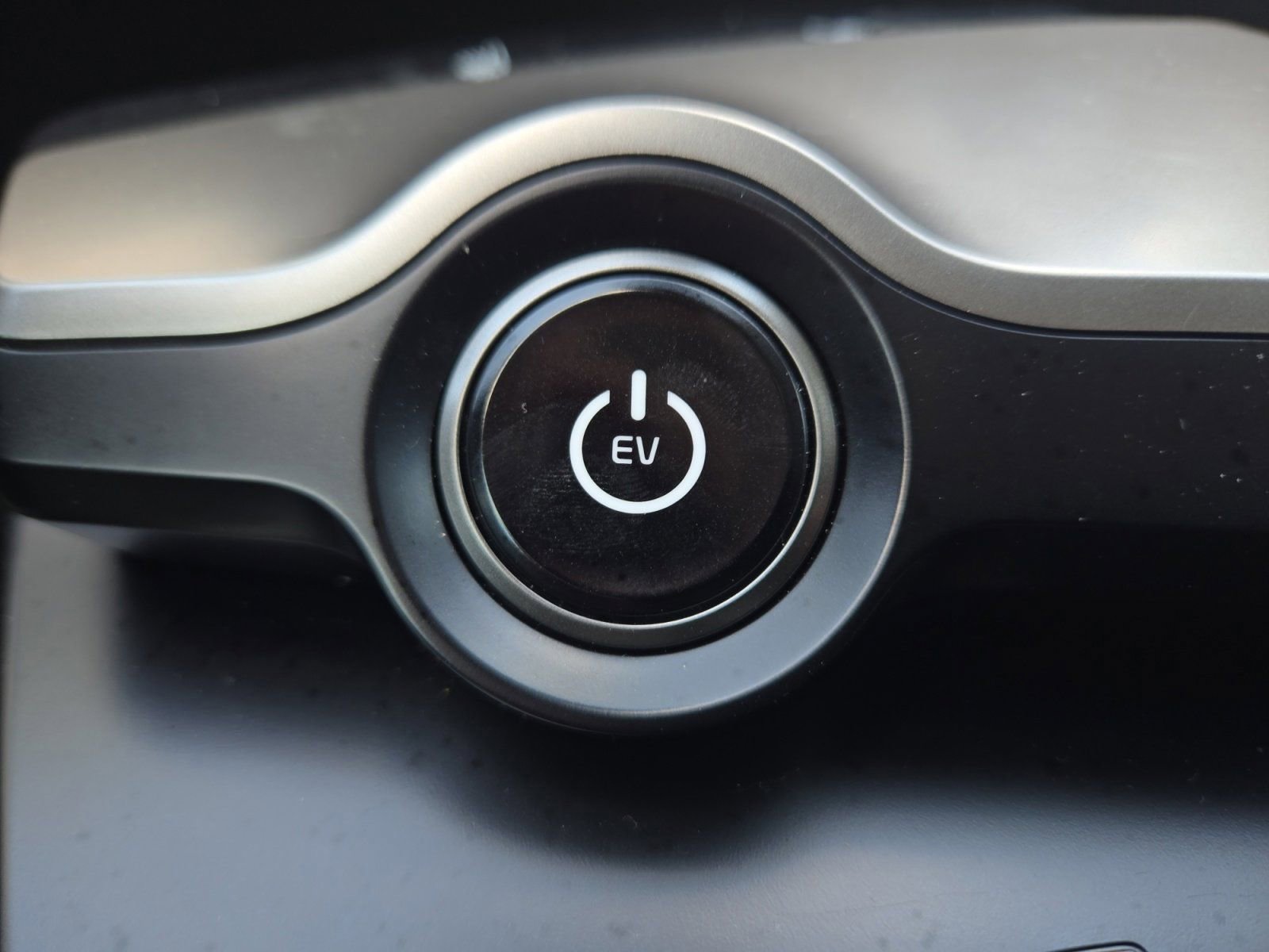Used 2025 Kia EV6 Light RWD image 17