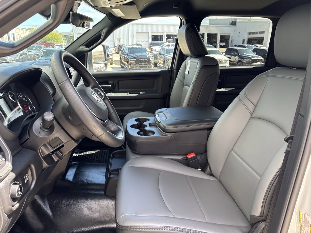 New 2026 RAM 3500 Tradesman w/ Chrome Appearance Group A AWD/4WD image 23