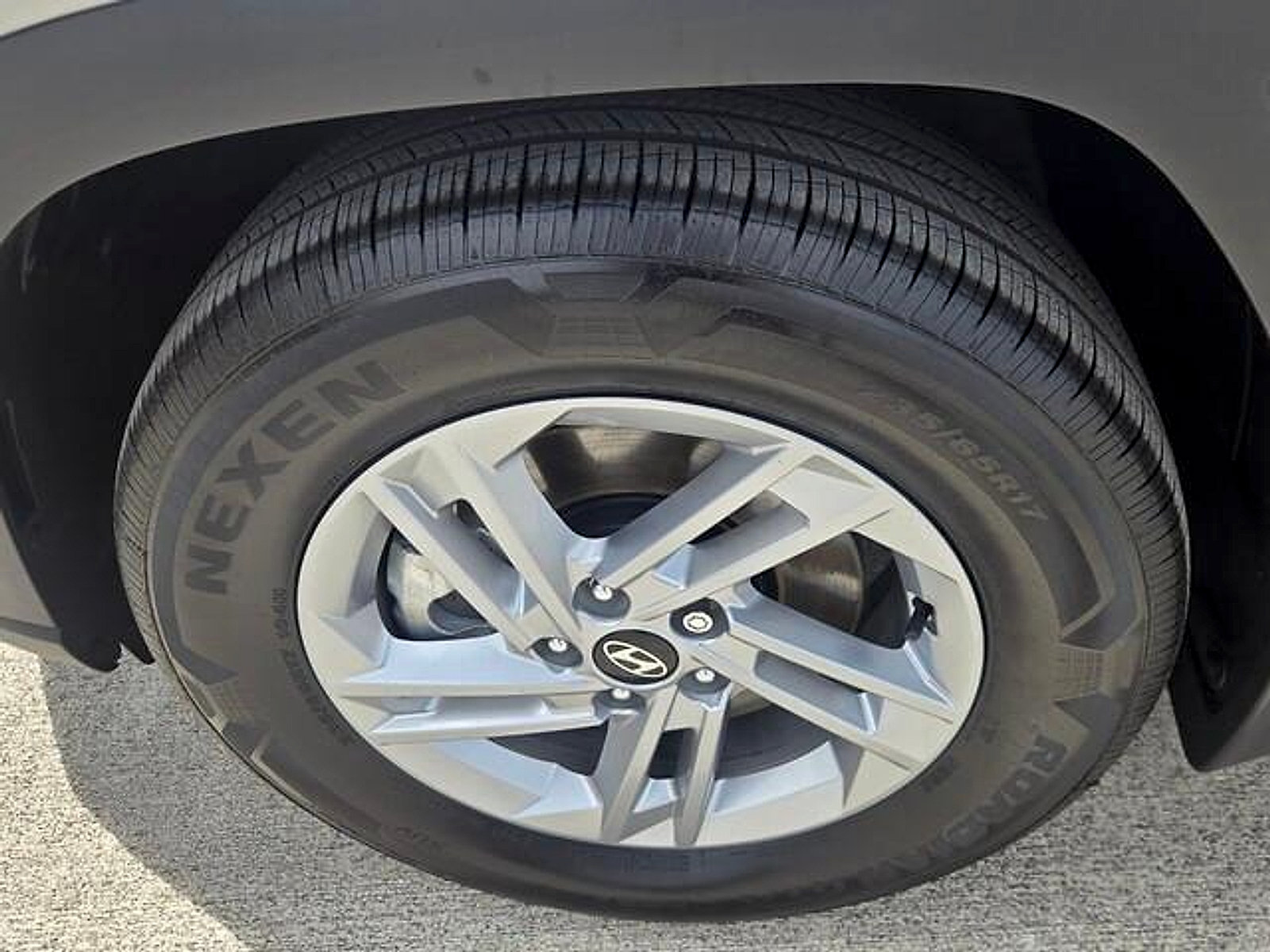 Used 2026 Hyundai Tucson SE FWD image 9