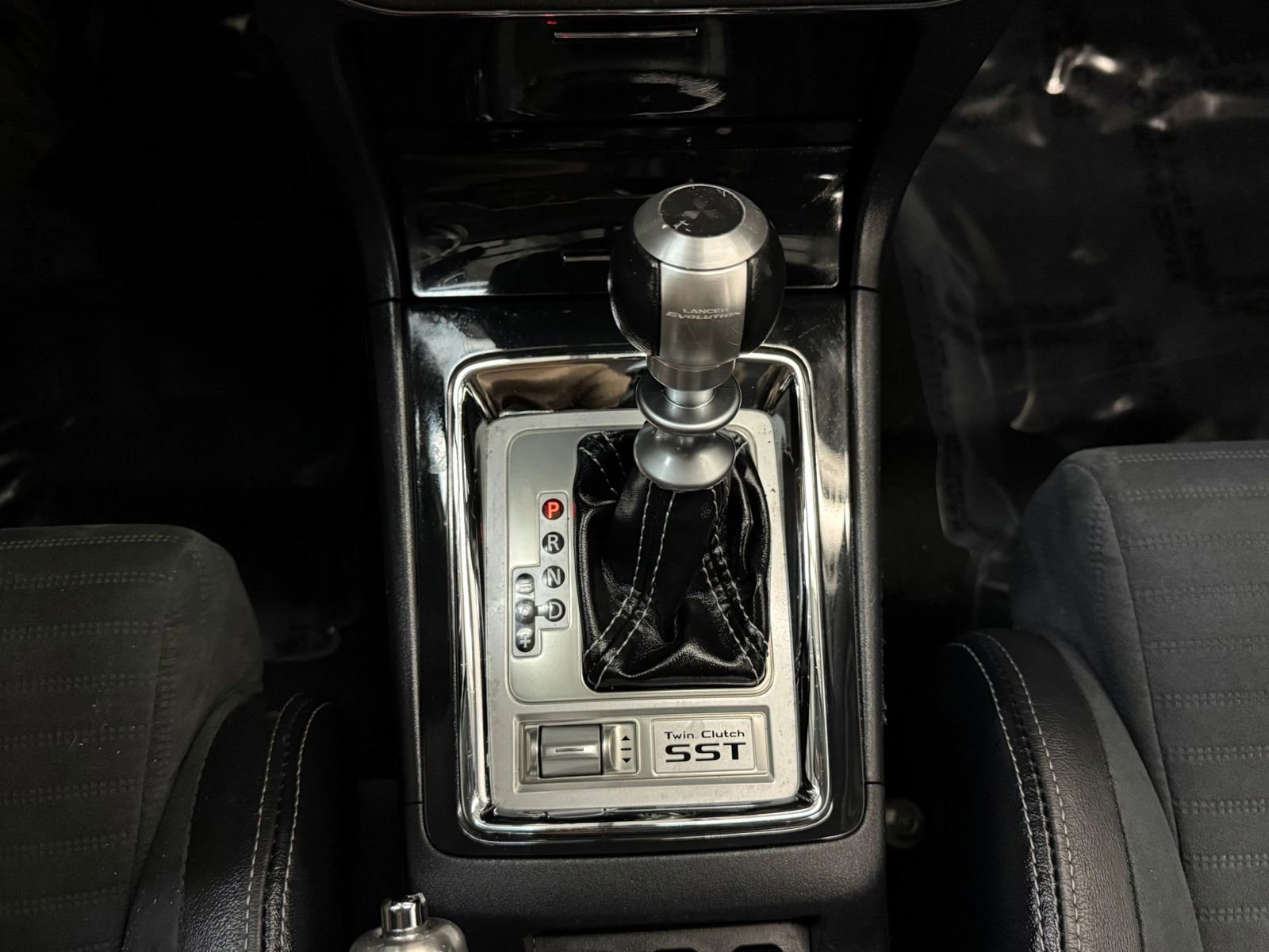 Used 2014 Mitsubishi Lancer Evolution MR image 32