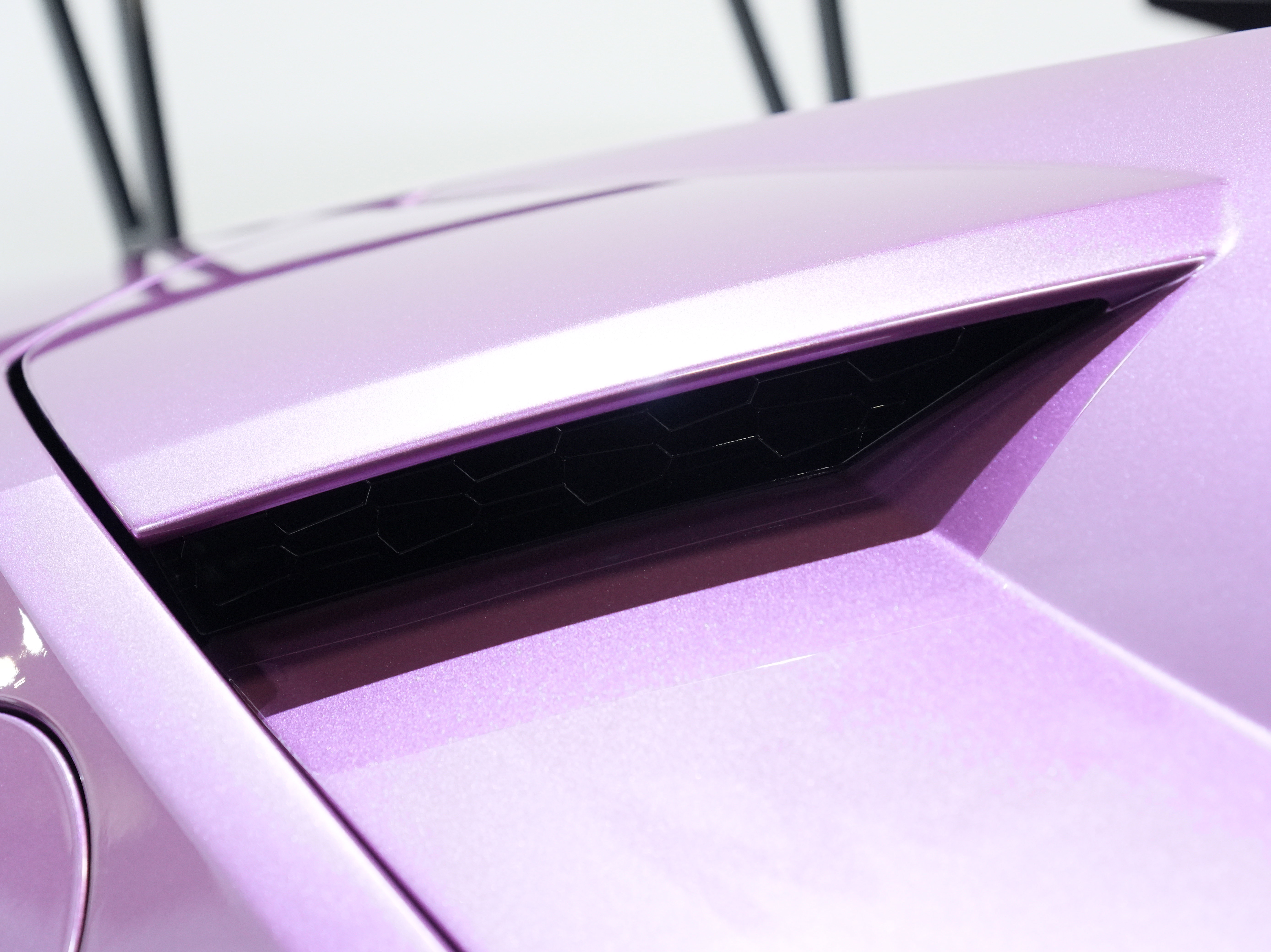 Used 2024 Lamborghini Huracan EVO image 16