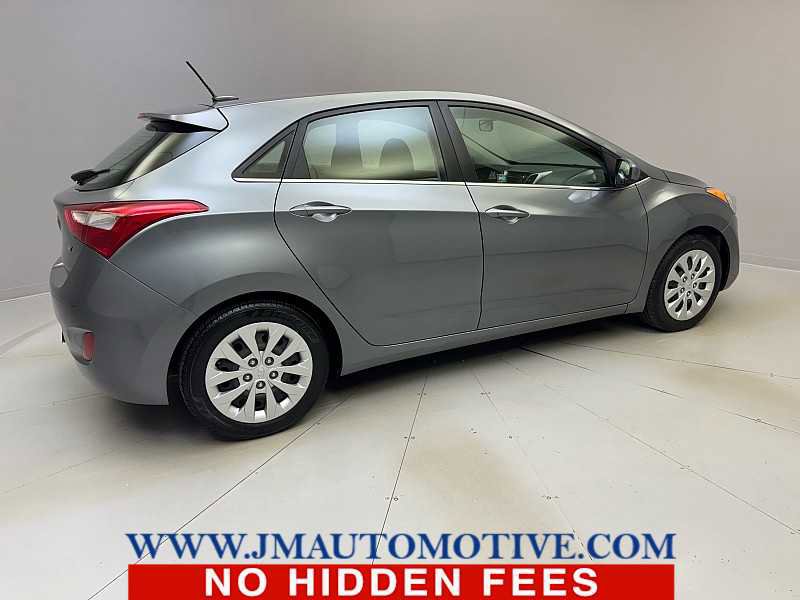 Used 2016 Hyundai Elantra GT image 5