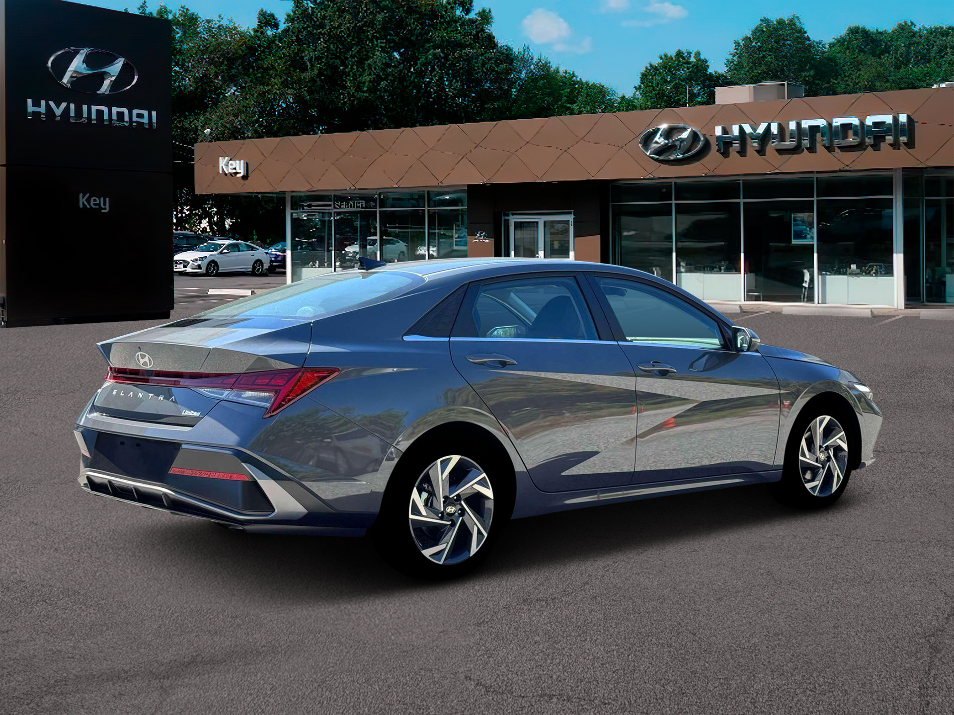 New 2026 Hyundai Elantra Limited FWD image 7
