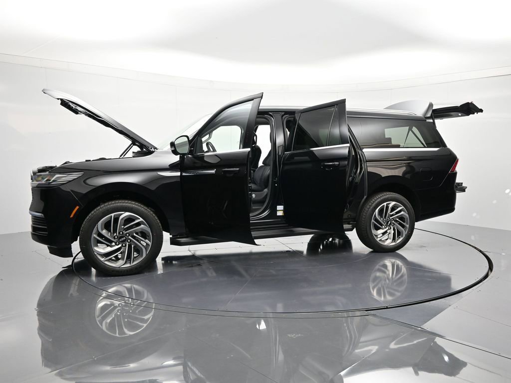 New 2026 Lincoln Navigator L Premier image 51