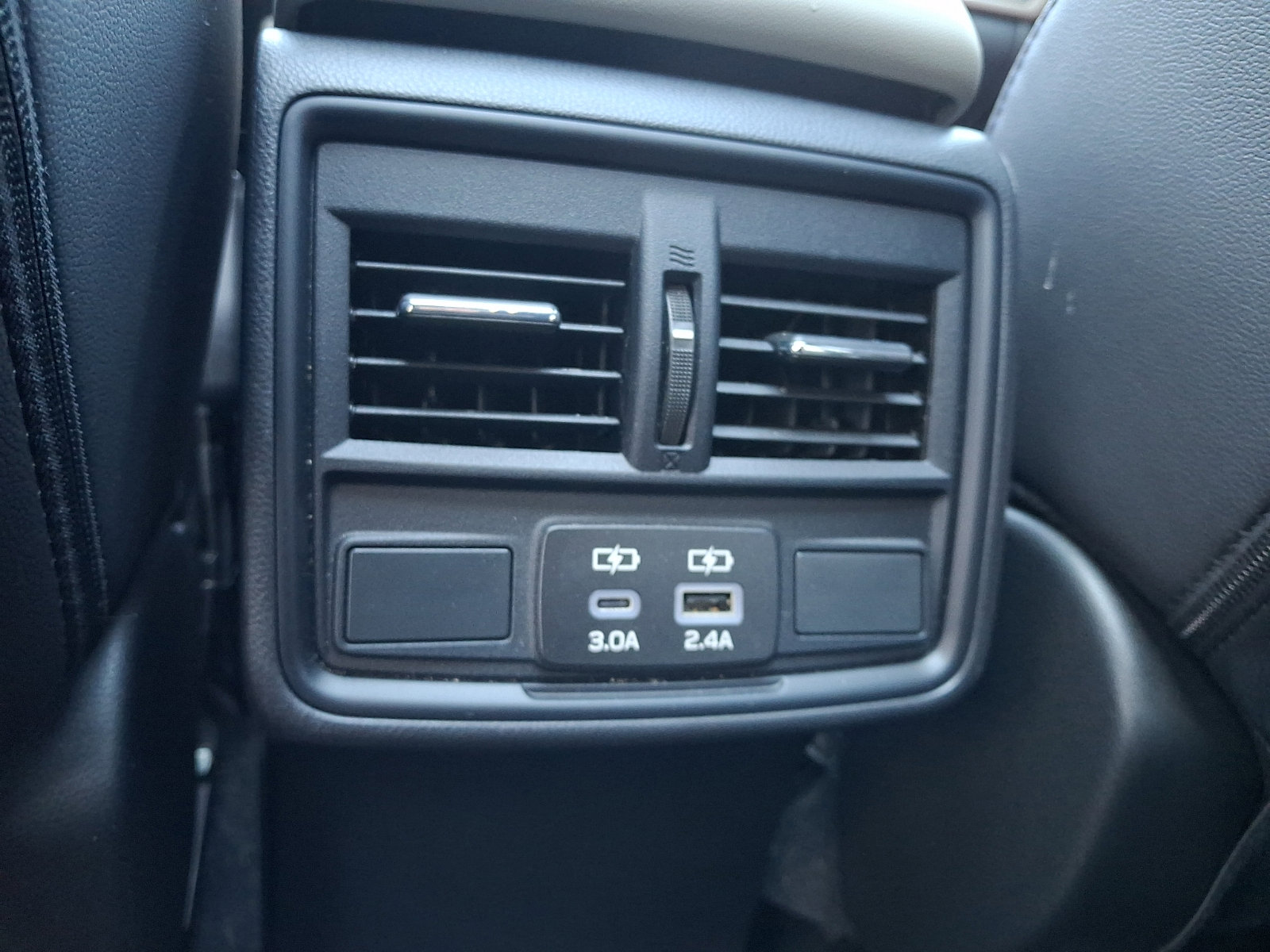 Used 2025 Subaru Forester Premium w/ Convenience Package #1 image 14