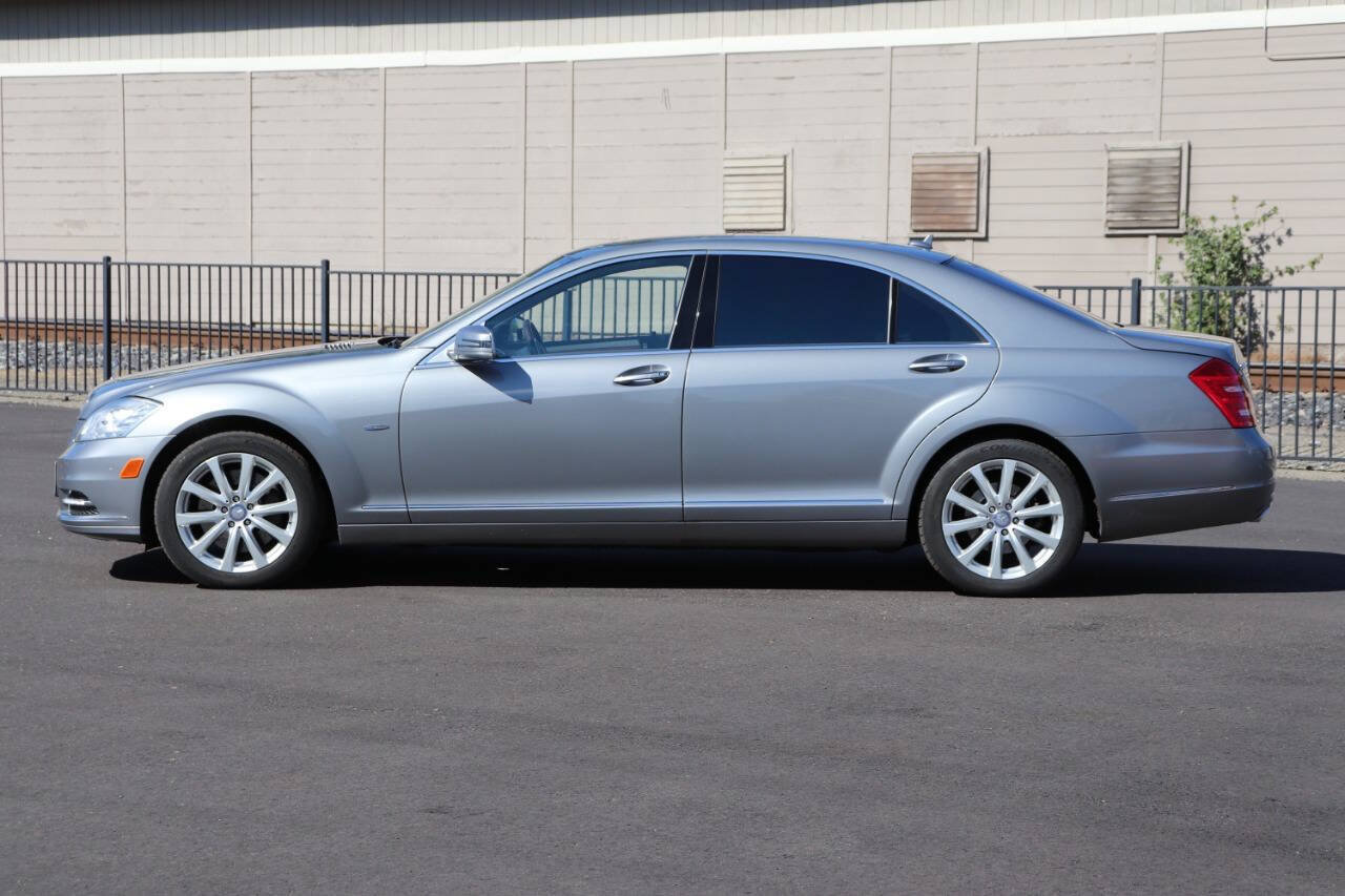 Used 2012 Mercedes-Benz S 350 BlueTEC 4MATIC image 5