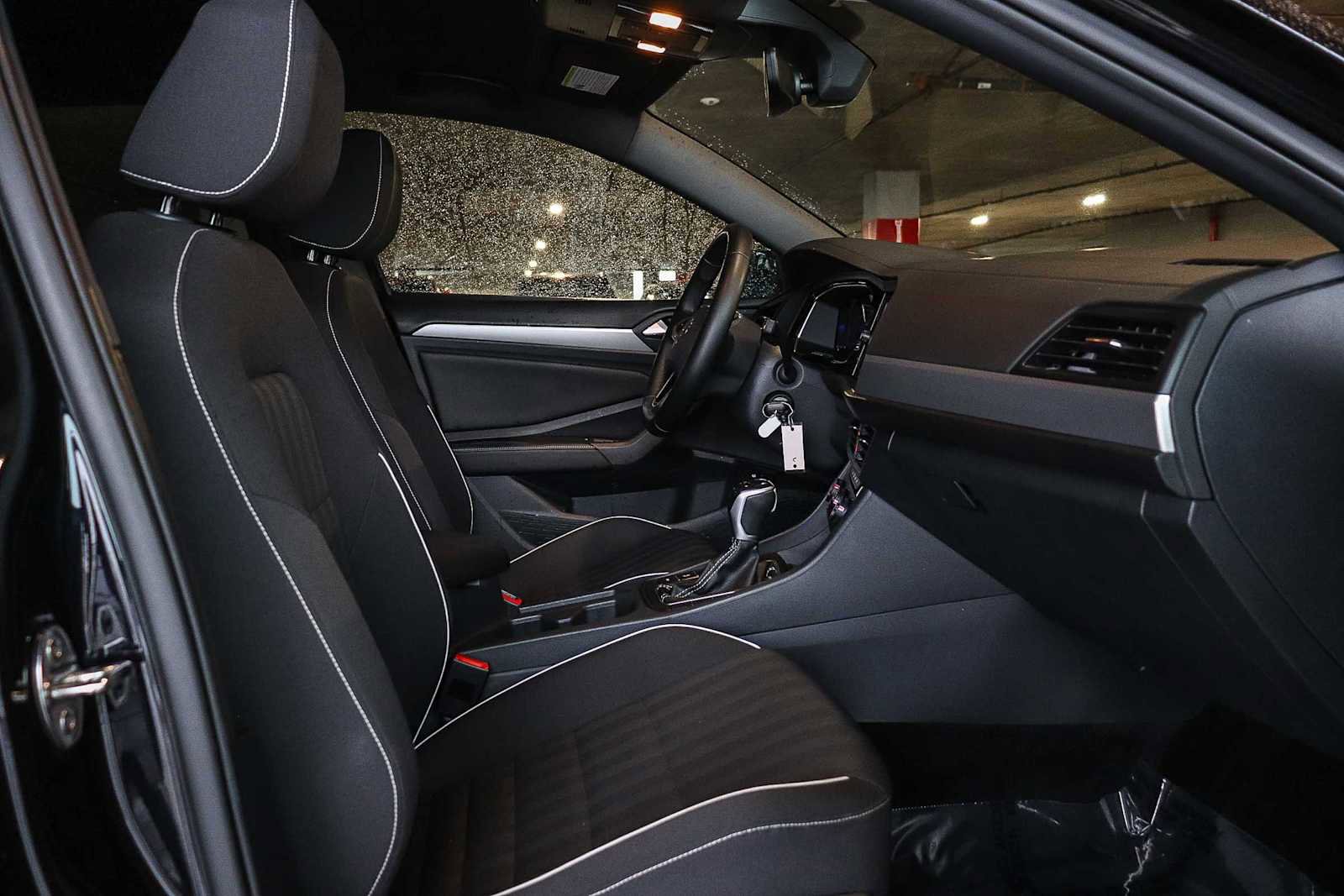 Certified 2023 Volkswagen Jetta Sport image 17