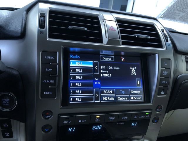 Used 2020 Lexus GX 460 Luxury image 30