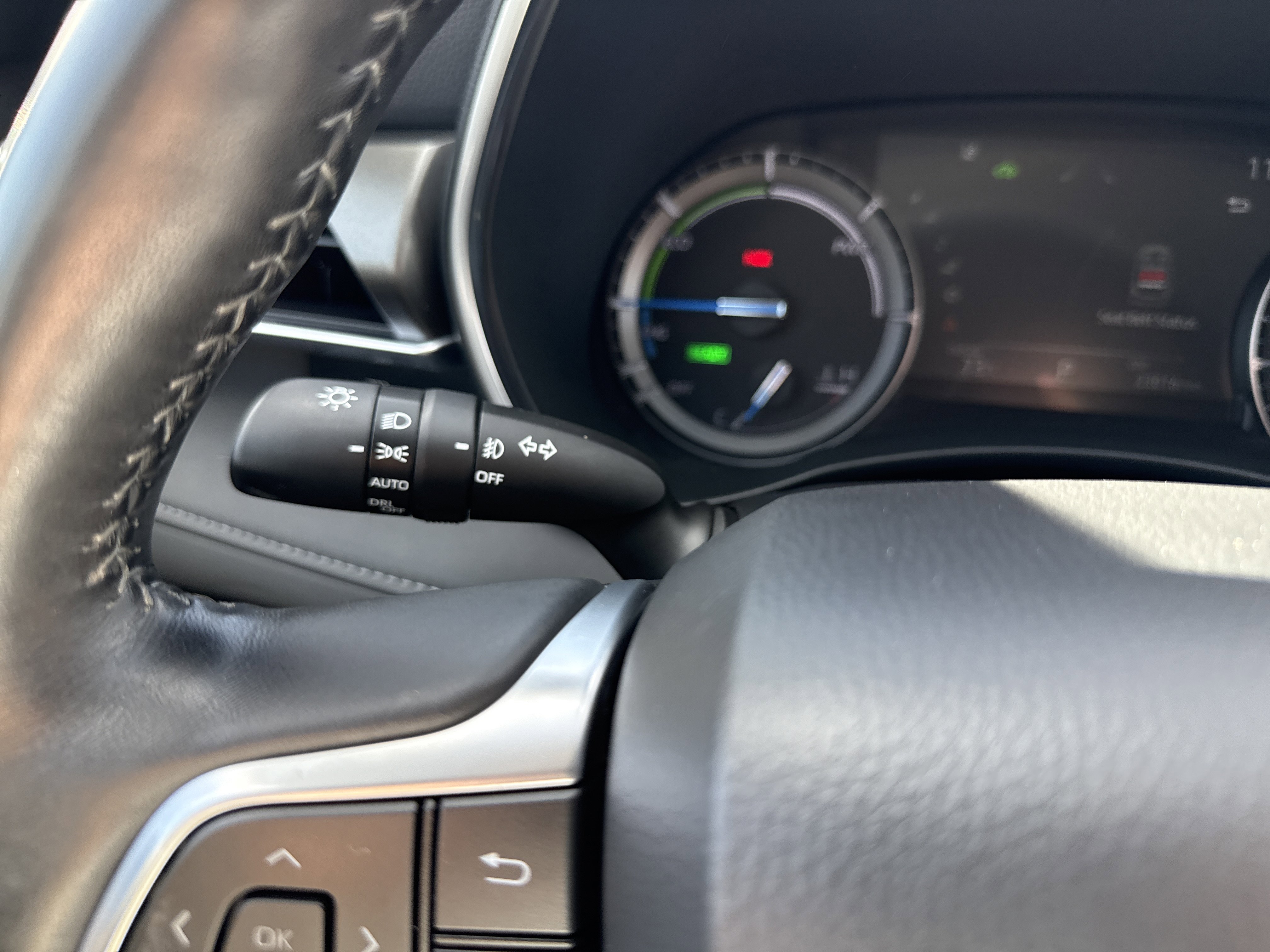 Used 2020 Toyota Highlander Limited image 25