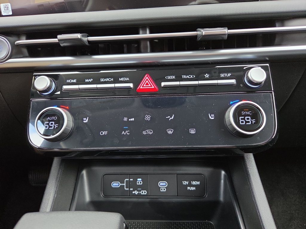 New 2026 Hyundai Tucson SEL Plus w/ Tow & Go Package FWD image 25