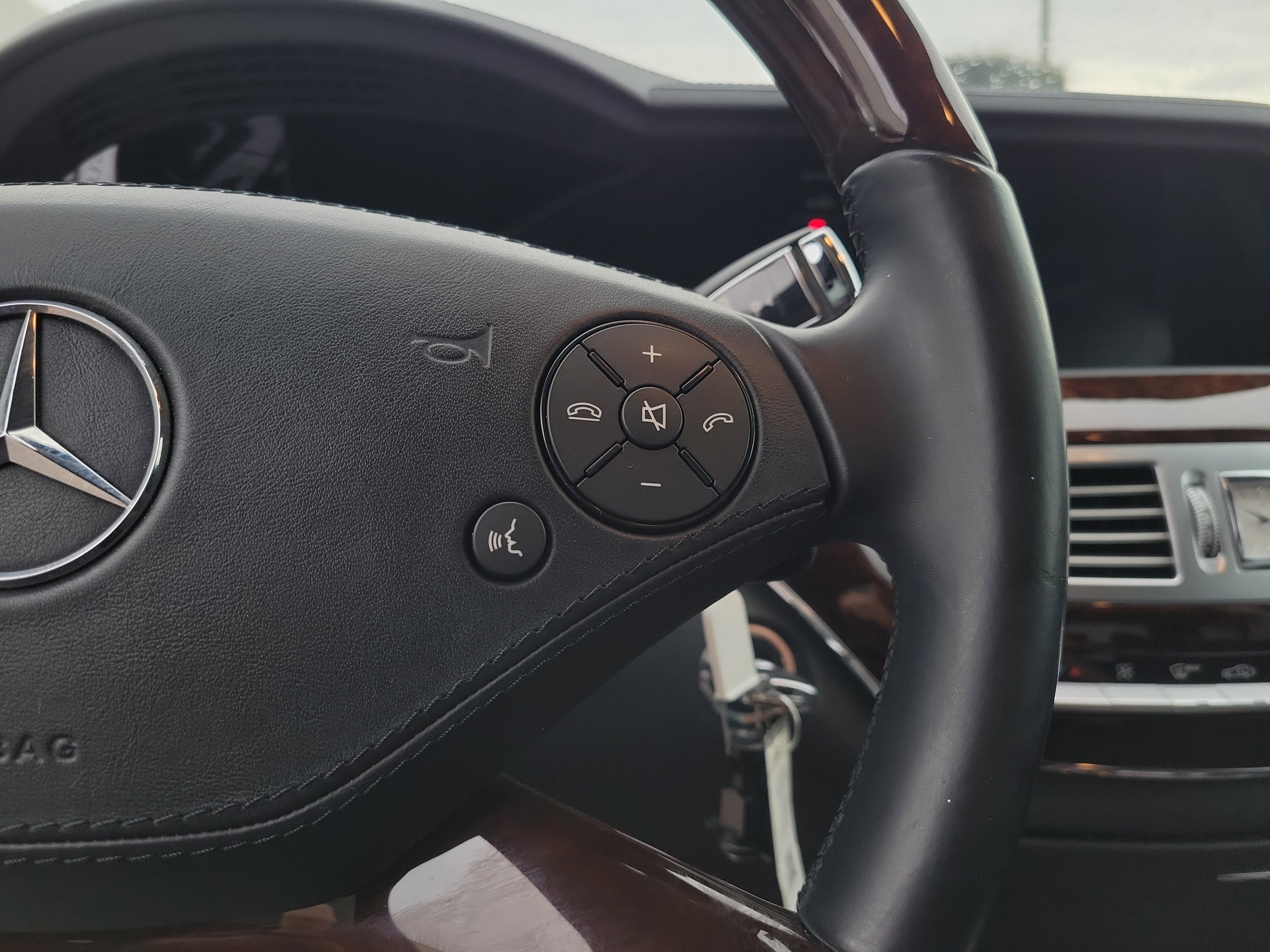 Used 2013 Mercedes-Benz S 550 image 13