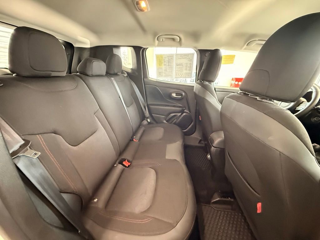 Certified 2023 Jeep Renegade Trailhawk image 20