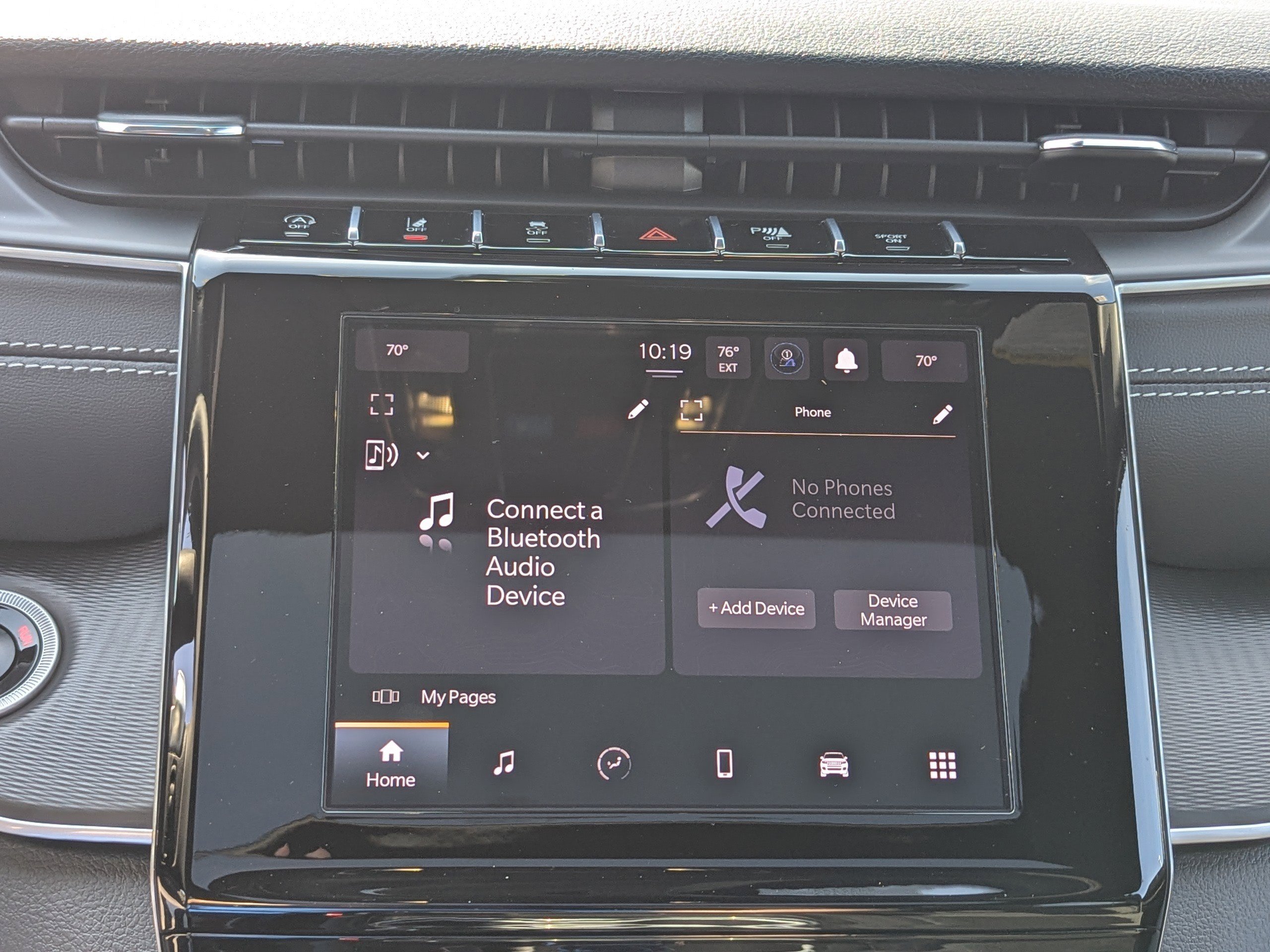 Certified 2025 Jeep Grand Cherokee L Laredo w/ Trailer Tow Package image 22