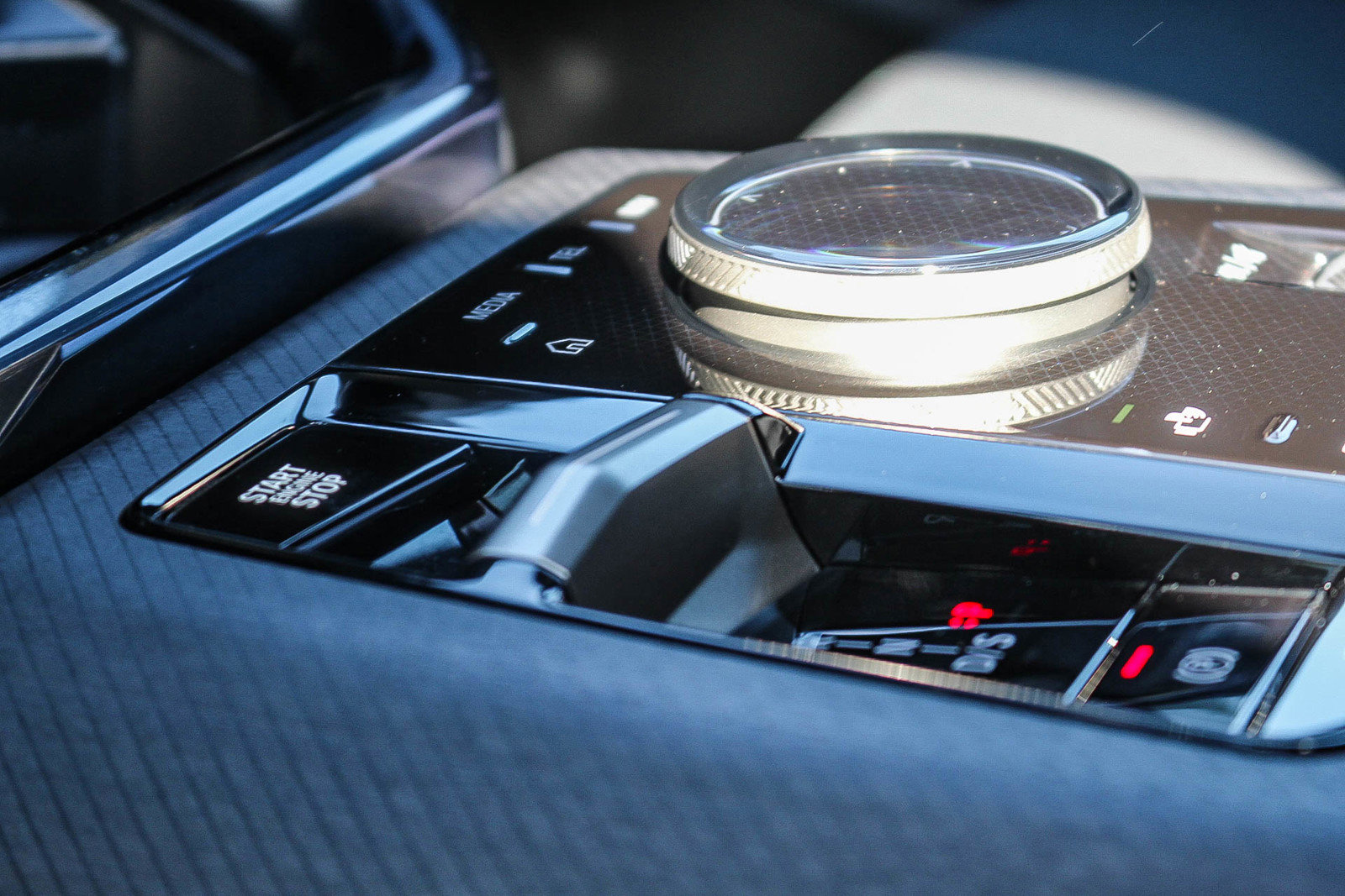 Used 2025 BMW X3 xDrive30i w/ Premium Package image 22