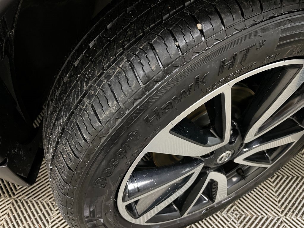 Used 2020 Nissan Rogue SL w/ Premium Package image 49