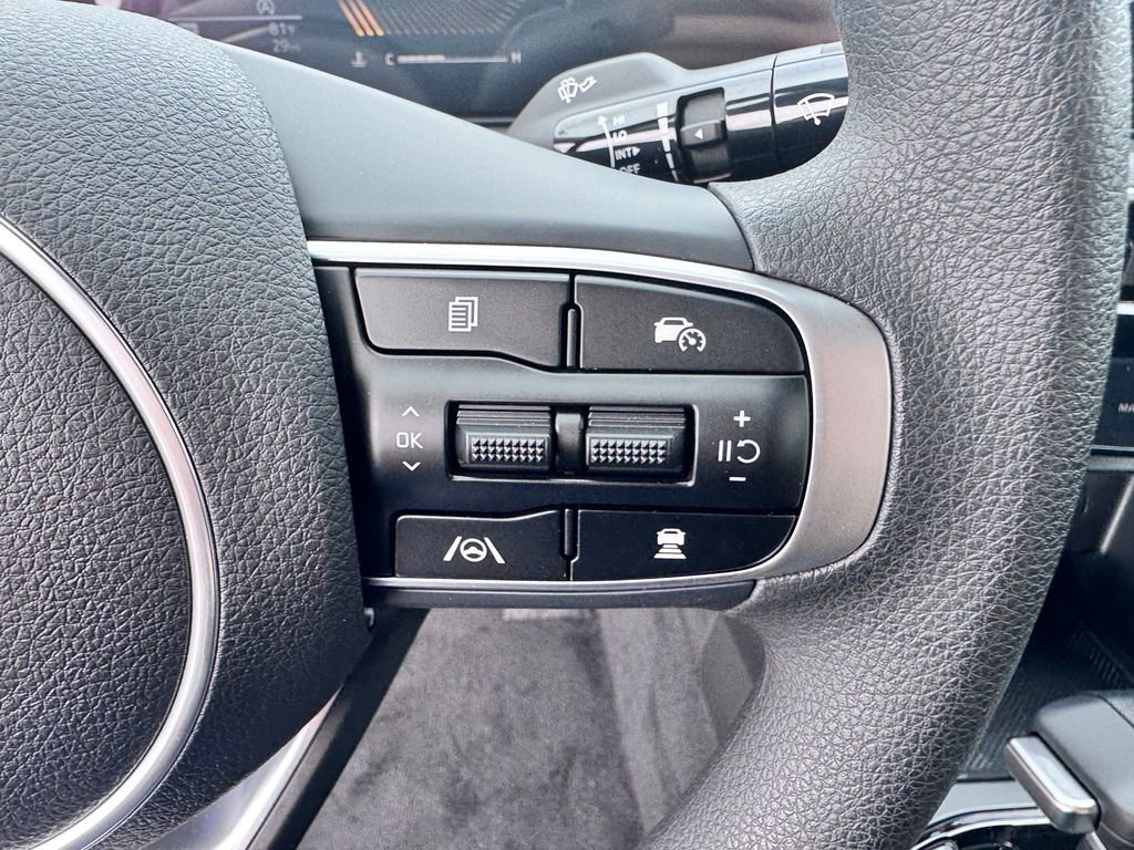 New 2026 Kia K5 LXS image 15