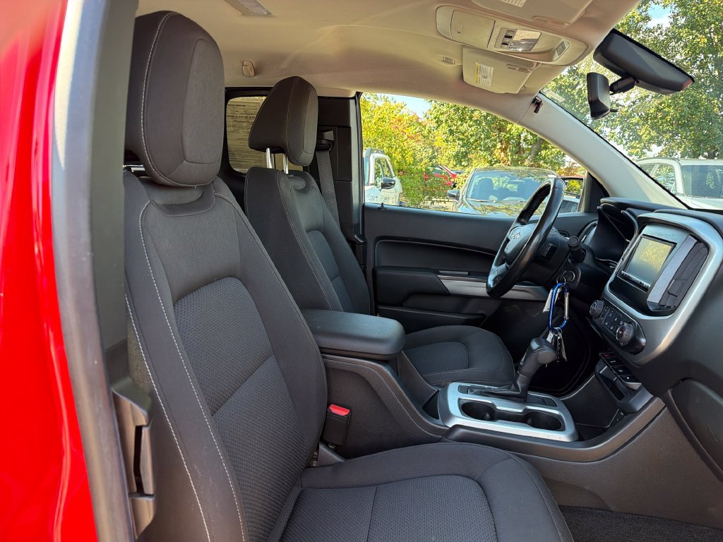 Used 2016 Chevrolet Colorado LT AWD/4WD image 27