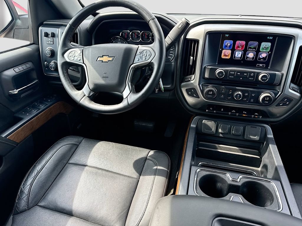 Used 2016 Chevrolet Silverado 1500 LTZ w/ LTZ Plus Package AWD/4WD image 29