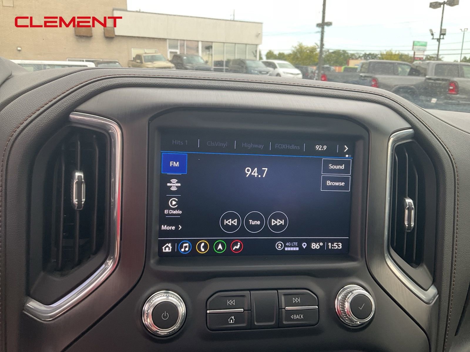 Used 2023 GMC Sierra 2500 AT4 w/ AT4 Premium Plus Package image 12