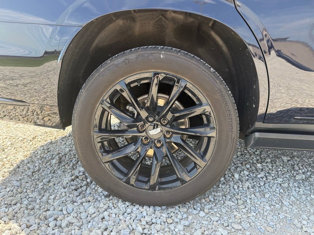 Used 2024 Cadillac Escalade Sport w/ LPO, ONYX Package AWD/4WD image 16