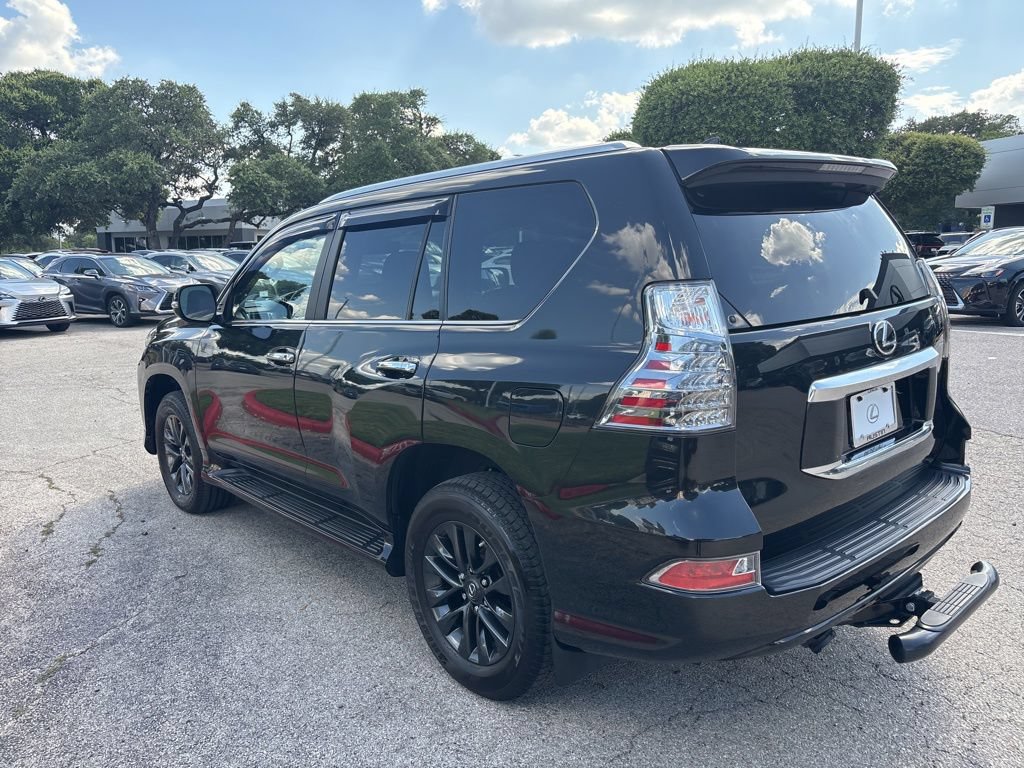 Certified 2023 Lexus GX 460 Premium w/ Premium Package AWD/4WD image 3