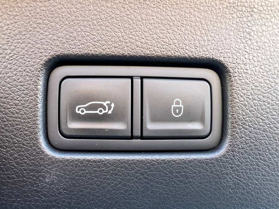 Used 2023 Genesis GV60 Advanced image 59